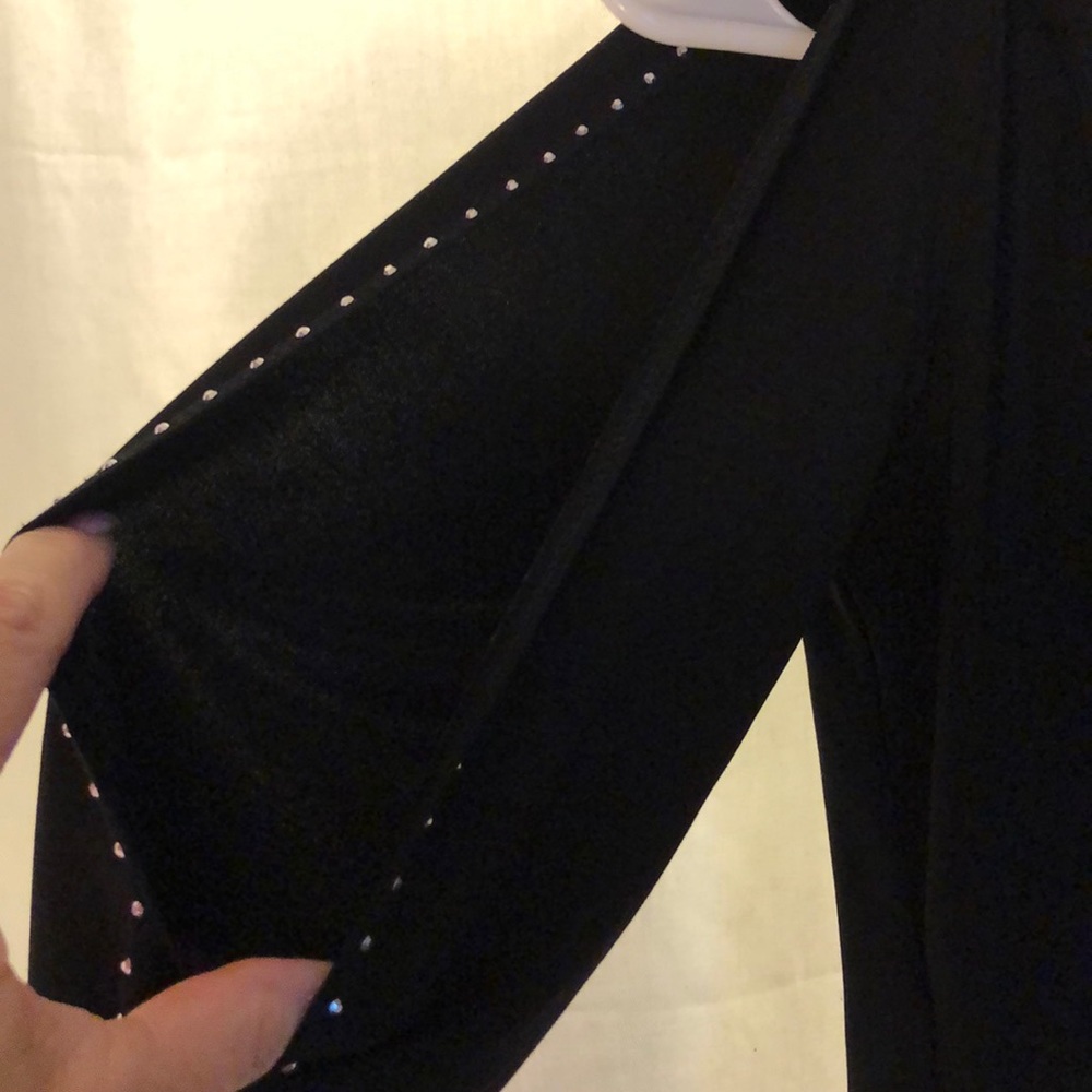 Blouse - Picture 2 of 2
